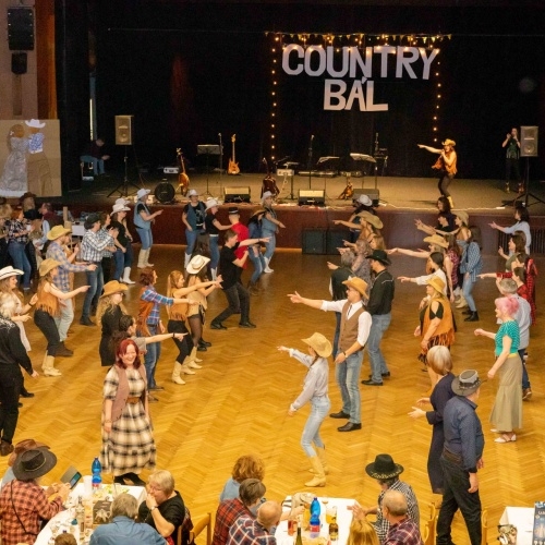 Country bál