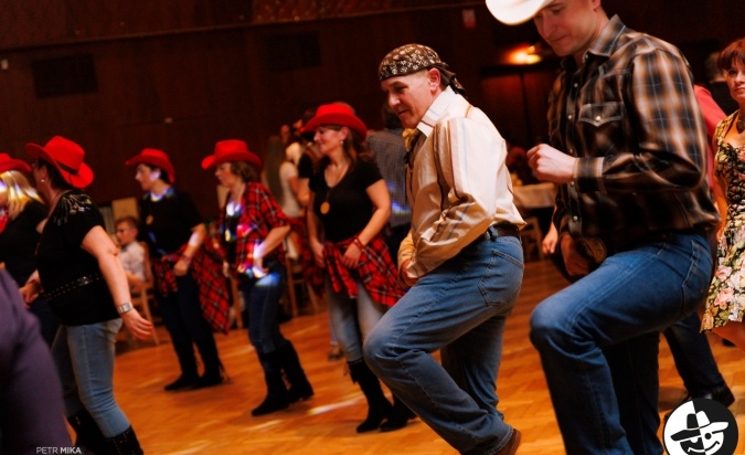 Country bál
