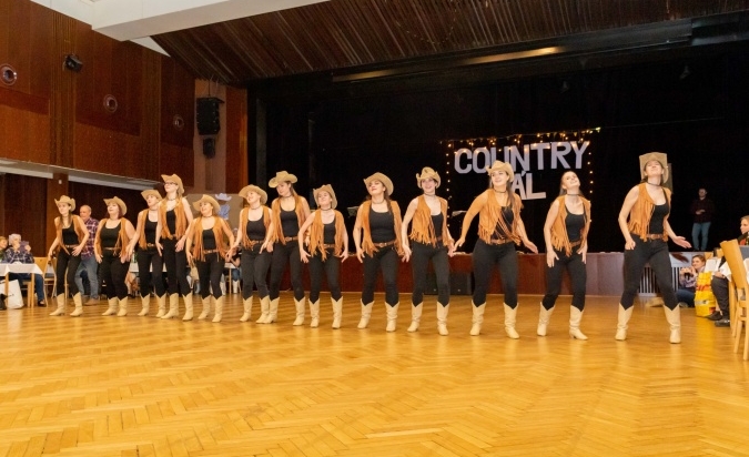 Country bál