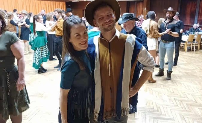 Country bál